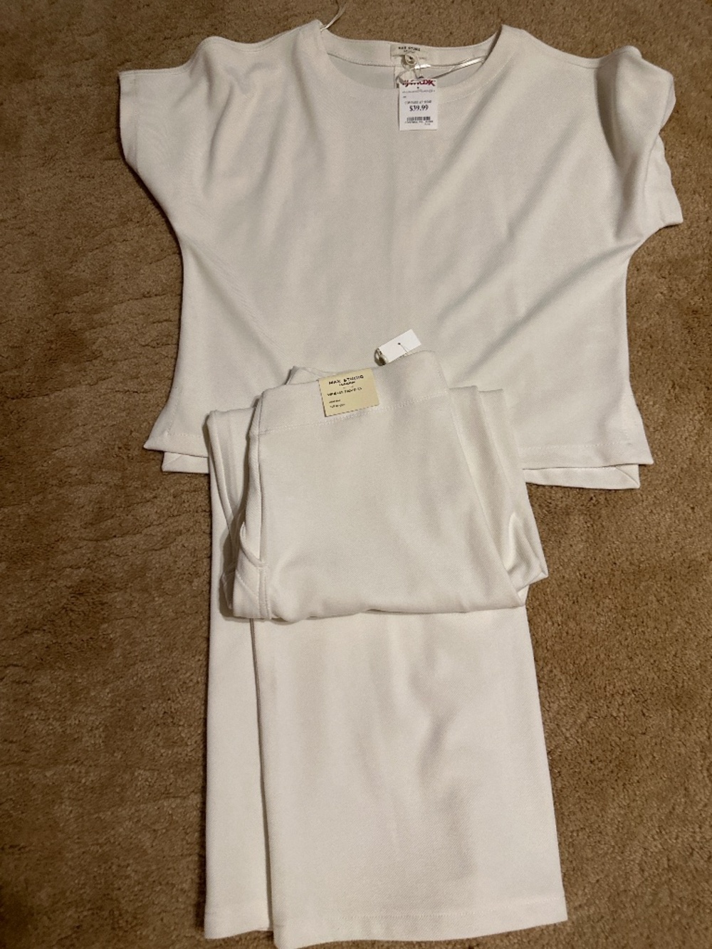 2 piece Max Edition set